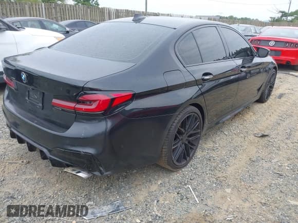 ✅ 2018 BMW 5 Series 540i xDrive • VIN: WBAJE7C55JWD52365 • Lot: 42912704. Listed on IAAI with Not provided. Free auction sales archive from the USA and detailed vehicle history report at DreamBid. Image 4.