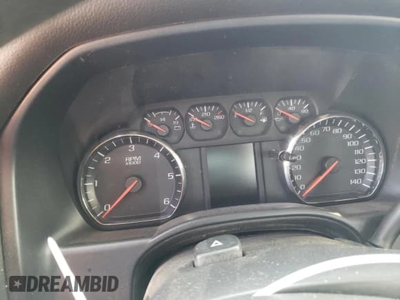 ✅ 2017 Chevrolet Silverado 1500 Custom • VIN: 1GCVKPEH1HZ158488 • Лот: 71665594. Опубликован ранее на Copart с пробегом Не указан. Бесплатный доступ к архиву аукционных продаж из США и подробный отчёт об истории автомобиля на DreamBid. Изображение 9.