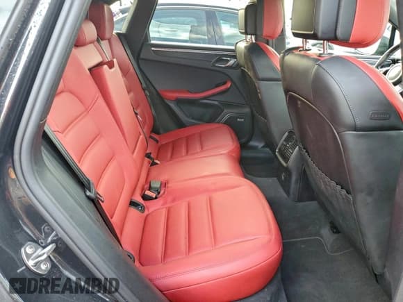 ✅ 2021 Porsche Macan GTS • VIN: WP1AG2A50MLB51865 • Lot: 94023505. Wystawiony na Copart z przebiegiem 51 690 mil. Bezpłatny archiwum sprzedaży aukcyjnych z USA i szczegółowy raport historii pojazdu na DreamBid. Zdjęcie 10.