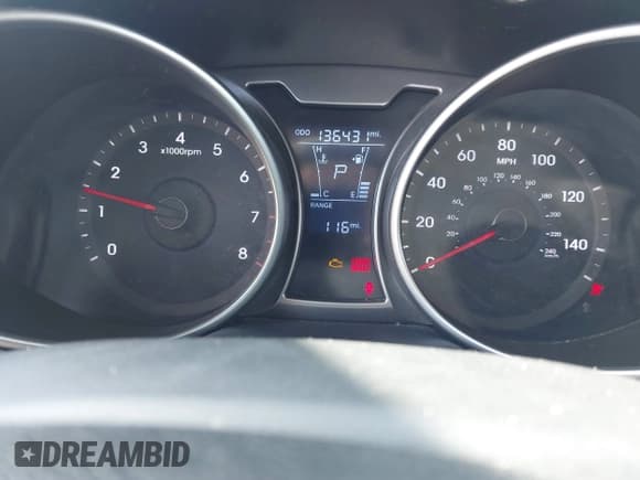 ✅ 2013 Hyundai Veloster w/Black Int • VIN: KMHTC6AD4DU101982 • Lot: 41659208. Wystawiony na IAAI z przebiegiem 136 431 mil. Bezpłatny archiwum sprzedaży aukcyjnych z USA i szczegółowy raport historii pojazdu na DreamBid. Zdjęcie 7.