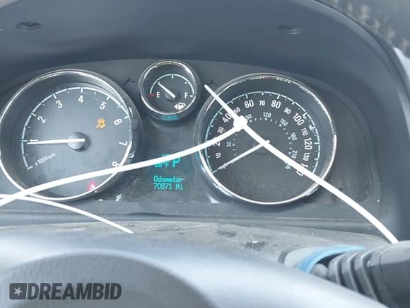 ✅ 2015 Chevrolet Captiva Sport LTZ • VIN: 3GNAL4EK5FS520717 • Lot: 43411742. Wystawiony na IAAI z przebiegiem 70 871 mil. Bezpłatny archiwum sprzedaży aukcyjnych z USA i szczegółowy raport historii pojazdu na DreamBid. Zdjęcie 7.