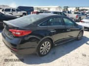 ✅ 2017 Hyundai Sonata Sport • VIN: 5NPE34AF8HH465499 • Лот: 81960655. Опубликован ранее на Copart с пробегом 97 359 миль. Бесплатный доступ к архиву аукционных продаж из США и подробный отчёт об истории автомобиля на DreamBid. Изображение 3.