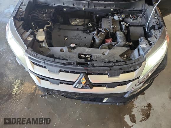 ✅ 2024 Mitsubishi Outlander S • VIN: JA4ARUAU0RU019621 • Лот: 91992045. Опубликован ранее на Copart с пробегом 39 599 миль. Бесплатный доступ к архиву аукционных продаж из США и подробный отчёт об истории автомобиля на DreamBid. Изображение 12.