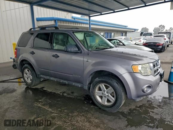 ✅ 2008 Ford Escape Hybrid • VIN: 1FMCU49H78KE64724 • Lot: 96599215. Wystawiony na Copart z przebiegiem 225 681 mil. Bezpłatny archiwum sprzedaży aukcyjnych z USA i szczegółowy raport historii pojazdu na DreamBid. Zdjęcie 4.