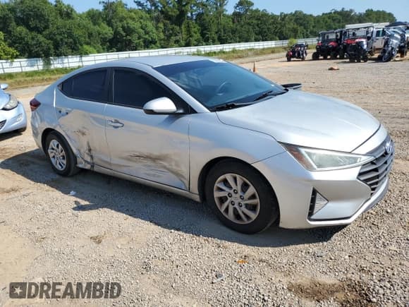 ✅ 2019 Hyundai Elantra SE • VIN: 5NPD74LF5KH436093 • Lot: 68839845. Listed on Copart with 139,125 mi. Free auction sales archive from the USA and detailed vehicle history report at DreamBid. Image 4.