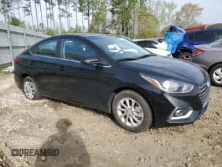 ✅ 2022 Hyundai Accent SEL • VIN: 3KPC24A63NE189890 • Lot: 47932434. Wystawiony na Copart z przebiegiem 16 379 mil mil. Skorzystaj z bezpłatnego archiwum sprzedaży aukcyjnych z USA i zobacz szczegółowy raport historii pojazdu na DreamBid. Zdjęcie 4.