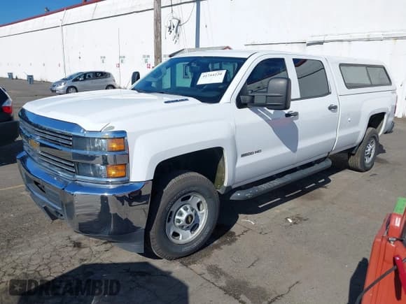 ✅ 2015 Chevrolet Silverado 2500HD Work Truck • VIN: 1GC1KUE82FF515348 • Lot: 41744220. Listed on IAAI with 163,309 mi. Free auction sales archive from the USA and detailed vehicle history report at DreamBid. Image 2.