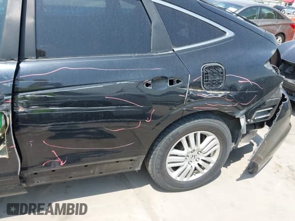 ✅ 2012 Honda Crosstour EX-L • VIN: 5J6TF3H57CL005187 • Lot: 41918073. Listed on IAAI with 153,091 mi. Free auction sales archive from the USA and detailed vehicle history report at DreamBid. Image 21.