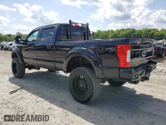 ✅ 2019 Ford F-250 XL • VIN: 1FT7W2BT0KEE43531 • Lot: 56551745. Listed on Copart with 49,322 mi. Free auction sales archive from the USA and detailed vehicle history report at DreamBid. Image 2.
