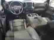 2022 Chevrolet Silverado 1500 Work Truck z VIN 3GCUDAED4NG617427, wystawiony jako Copart lot #50957205 z przebiegiem 61 987 mil mil oraz Szkoda całkowita • Salvage title. Historia ofert i sprzedaży dostępna na DreamBid. Obrazek 8.