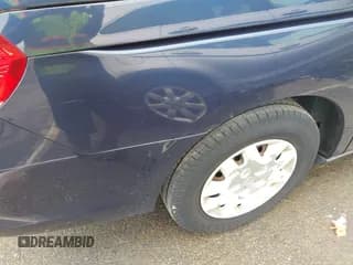 ✅ 2010 Honda Odyssey LX • VIN: 5FNRL3H2XAB059923 • Lot: 42959356. Wystawiony na IAAI z przebiegiem 219 373 mil. Bezpłatny archiwum sprzedaży aukcyjnych z USA i szczegółowy raport historii pojazdu na DreamBid. Zdjęcie 6.