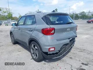 ✅ 2022 Hyundai Venue Limited • VIN: KMHRC8A34NU151148 • Lot: 41725046. Listed on IAAI with 18,359 mi. Free auction sales archive from the USA and detailed vehicle history report at DreamBid. Image 6.