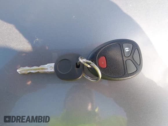 ✅ 2013 Chevrolet Silverado 1500 LT • VIN: 3GCPKSE75DG352132 • Lot: 43538045. Wystawiony na IAAI z przebiegiem 161 029 mil. Bezpłatny archiwum sprzedaży aukcyjnych z USA i szczegółowy raport historii pojazdu na DreamBid. Zdjęcie 11.