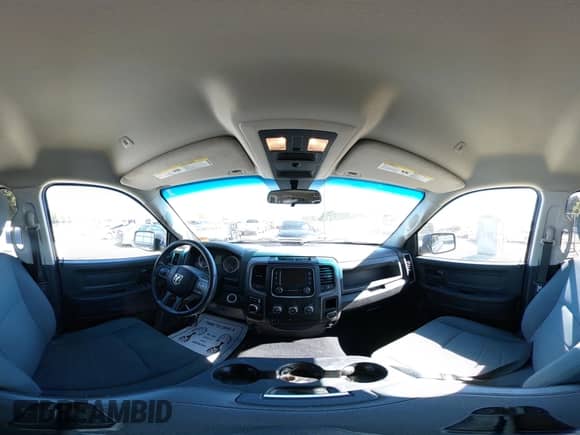 2019 Ram 1500 Tradesman z VIN 1C6RR6FTXKS515121, wystawiony jako IAAI lot #43425831 z przebiegiem 133 890 mil mil oraz . Historia ofert i sprzedaży dostępna na DreamBid. Obrazek 19.