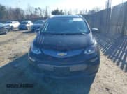✅ 2019 Chevrolet Bolt EV Premier • VIN: 1G1FZ6S03K4117575 • Lot: 41223712. Wystawiony na IAAI z przebiegiem 54 596 mil. Bezpłatny archiwum sprzedaży aukcyjnych z USA i szczegółowy raport historii pojazdu na DreamBid. Zdjęcie 12.