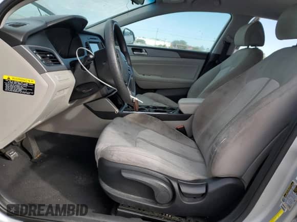 2017 Hyundai Sonata SE with VIN KMHE24L3XHA065145, listed as a Copart auction lot 81116165 with 150,916 mi miles and Clean title. Bid and sale history available at DreamBid. Image 7.