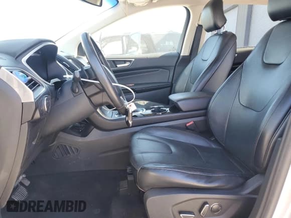 ✅ 2016 Ford Edge Titanium • VIN: 2FMPK3K98GBB91631 • Lot: 87303005. Wystawiony na Copart z przebiegiem 163 062 mil. Bezpłatny archiwum sprzedaży aukcyjnych z USA i szczegółowy raport historii pojazdu na DreamBid. Zdjęcie 7.