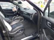 ✅ 2020 Porsche Cayenne • VIN: WP1AA2AY7LDA01031 • Lot: 42258014. Wystawiony na IAAI z przebiegiem 72 332 mil. Bezpłatny archiwum sprzedaży aukcyjnych z USA i szczegółowy raport historii pojazdu na DreamBid. Zdjęcie 5.