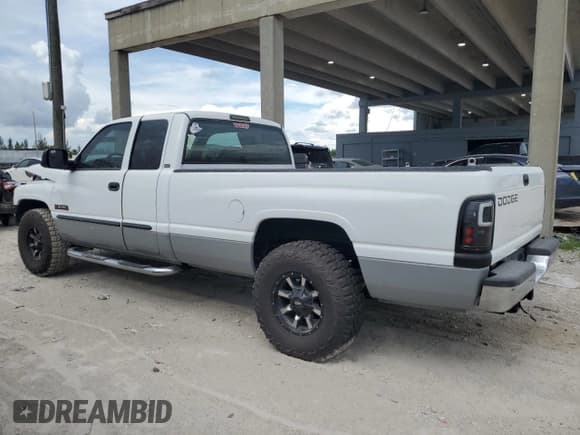 ✅ 2002 Dodge 2500 • VIN: 3B7KC23642M206966 • Lot: 67636145. Listed on Copart with 245,004 mi. Free auction sales archive from the USA and detailed vehicle history report at DreamBid. Image 2.