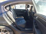 ✅ 2013 Hyundai Genesis 3.8L • VIN: KMHGC4DD4DU251415 • Лот: 43802373. Опубликован ранее на IAAI с пробегом 222 782 миль. Бесплатный доступ к архиву аукционных продаж из США и подробный отчёт об истории автомобиля на DreamBid. Изображение 8.