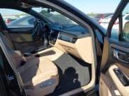 ✅ 2023 Porsche Macan S • VIN: WP1AG2A59PLB35247 • Lot: 43367669. Wystawiony na IAAI z przebiegiem 26 807 mil. Bezpłatny archiwum sprzedaży aukcyjnych z USA i szczegółowy raport historii pojazdu na DreamBid. Zdjęcie 5.