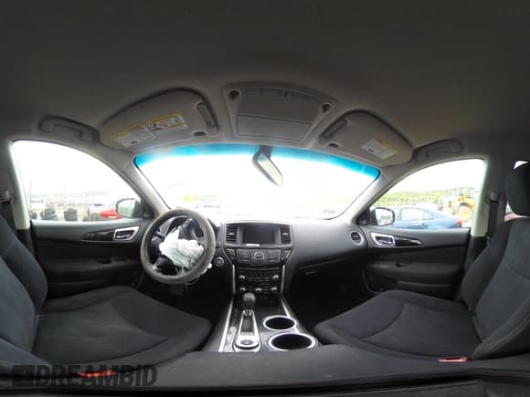 ✅ 2016 Nissan Pathfinder SV • VIN: 5N1AR2MM7GC651472 • Lot: 42319848. Wystawiony na IAAI z przebiegiem 135 549 mil. Bezpłatny archiwum sprzedaży aukcyjnych z USA i szczegółowy raport historii pojazdu na DreamBid. Zdjęcie 18.