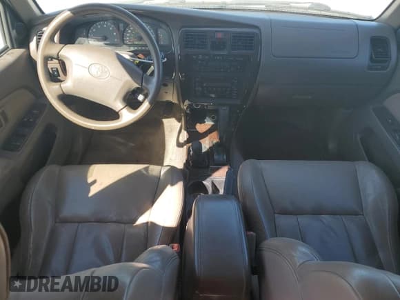 ✅ 2002 Toyota 4Runner Limited • VIN: JT3HN87R529073293 • Лот: 86495825. Опубликован ранее на Copart с пробегом 231 322 миль. Бесплатный доступ к архиву аукционных продаж из США и подробный отчёт об истории автомобиля на DreamBid. Изображение 8.