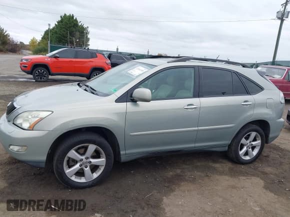 ✅ 2008 Lexus RX 350 • VIN: 2T2HK31U58C071420 • Lot: 43564389. Listed on IAAI with 202,788 mi. Free auction sales archive from the USA and detailed vehicle history report at DreamBid. Image 15.