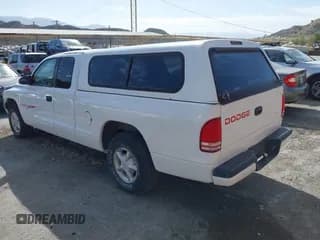 ✅ 1999 Dodge Dakota • VIN: 1B7FL22P0XS288012 • Lot: 41695852. Wystawiony na IAAI z przebiegiem 150 431 mil. Bezpłatny archiwum sprzedaży aukcyjnych z USA i szczegółowy raport historii pojazdu na DreamBid. Zdjęcie 3.