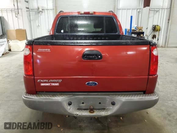 ✅ 2001 Ford Explorer Sport Trac • VIN: 1FMZU77E41UC54967 • Lot: 91597715. Listed on Copart with 194,858 mi. Free auction sales archive from the USA and detailed vehicle history report at DreamBid. Image 6.