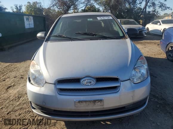 2007 Hyundai Accent GS with VIN KMHCM36C67U012284, listed as a Copart auction lot 76167134 with 123,954 mi miles and Clean title. Bid and sale history available at DreamBid. Image 5.