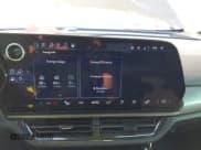 ✅ 2024 Chevrolet Equinox EV RS • VIN: 3GN7DSRP2RS262727 • Лот: 43559726. Опубликован ранее на IAAI с пробегом 14 693 миль. Бесплатный доступ к архиву аукционных продаж из США и подробный отчёт об истории автомобиля на DreamBid. Изображение 18.