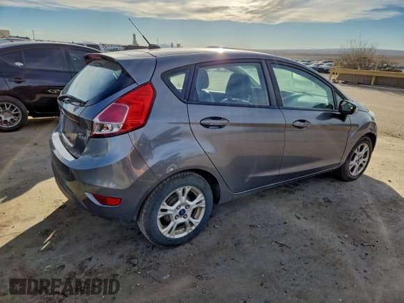 ✅ 2014 Ford Fiesta SE • VIN: 3FADP4EJ1EM200725 • Lot: 96177055. Wystawiony na Copart z przebiegiem 174 254 mil. Bezpłatny archiwum sprzedaży aukcyjnych z USA i szczegółowy raport historii pojazdu na DreamBid. Zdjęcie 3.