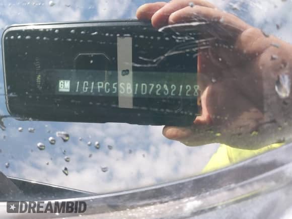 2013 Chevrolet Cruze 1LT z VIN 1G1PC5SB1D7232128, wystawiony jako IAAI lot #40415492 z przebiegiem 159 418 mil mil oraz . Historia ofert i sprzedaży dostępna na DreamBid. Obrazek 9.