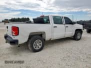 ✅ 2018 Chevrolet Silverado 1500 Work Truck • VIN: 3GCUKNEC9JG154554 • Lot: 82089355. Wystawiony na Copart z przebiegiem 101 987 mil. Bezpłatny archiwum sprzedaży aukcyjnych z USA i szczegółowy raport historii pojazdu na DreamBid. Zdjęcie 3.