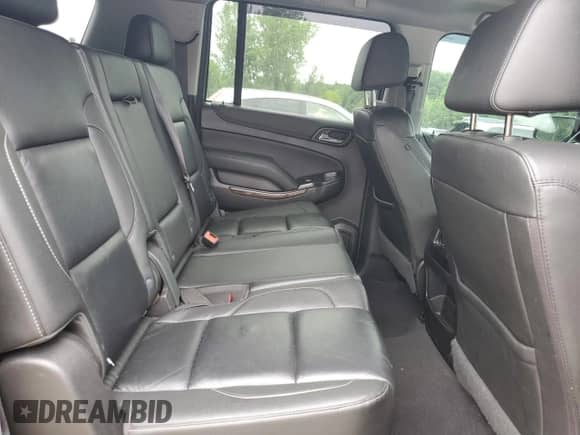 2019 Chevrolet Suburban LT с VIN 1GNSKHKC5KR370813, выставлен на аукционе Copart как лот 64362084 с пробегом 74 734 миль миль и Списание • Salvage title. История ставок и продаж доступна на DreamBid. Изображение 11.