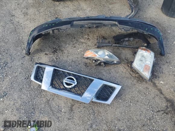 ✅ 2014 Nissan Frontier S • VIN: 1N6BD0CT6EN725242 • Lot: 70822385. Listed on Copart with 135,311 mi. Free auction sales archive from the USA and detailed vehicle history report at DreamBid. Image 12.