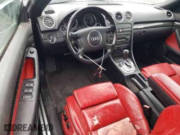 ✅ 2005 Audi S4 • VIN: WUARL48H65K901260 • Лот: 59609865. Опубликован ранее на Copart с пробегом 106 426 миль. Бесплатный доступ к архиву аукционных продаж из США и подробный отчёт об истории автомобиля на DreamBid. Изображение 8.