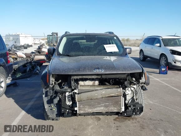 ✅ 2017 Jeep Renegade Latitude • VIN: ZACCJBBB3HPG03275 • Lot: 43681028. Listed on IAAI with 52,097 mi. Free auction sales archive from the USA and detailed vehicle history report at DreamBid. Image 12.