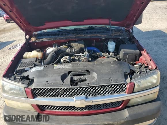 ✅ 2004 Chevrolet Silverado 2500HD LT • VIN: 1GCHC23184F119895 • Lot: 69096485. Listed on Copart with Not provided. Free auction sales archive from the USA and detailed vehicle history report at DreamBid. Image 11.