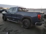 ✅ 2021 GMC Sierra 1500 SLE • VIN: 1GTR9BED9MZ226852 • Лот: 86725224. Опубликован ранее на Copart с пробегом 128 005 миль. Бесплатный доступ к архиву аукционных продаж из США и подробный отчёт об истории автомобиля на DreamBid. Изображение 2.