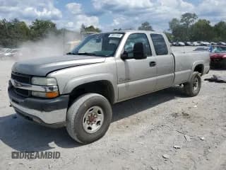 ✅ 2001 Chevrolet Silverado 2500HD LT • VIN: 1GCHK29181E294885 • Лот: 70041355. Опубликован ранее на Copart с пробегом 289 648 миль. Бесплатный доступ к архиву аукционных продаж из США и подробный отчёт об истории автомобиля на DreamBid. Изображение 1.