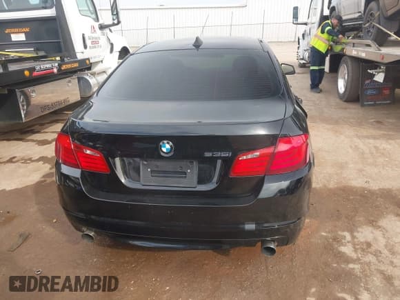 ✅ 2011 BMW 5 Series 535i • VIN: WBAFR7C56BC603503 • Lot: 43113445. Listed on IAAI with 115,453 mi. Free auction sales archive from the USA and detailed vehicle history report at DreamBid. Image 16.