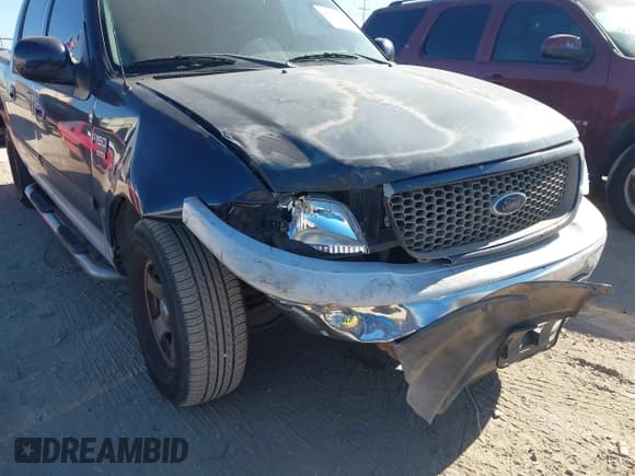 ✅ 2003 Ford F-150 XLT • VIN: 1FTRW07673KC24424 • Lot: 43645274. Wystawiony na IAAI z przebiegiem 293 101 mil. Bezpłatny archiwum sprzedaży aukcyjnych z USA i szczegółowy raport historii pojazdu na DreamBid. Zdjęcie 6.