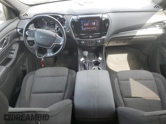 ✅ 2022 Chevrolet Traverse LT Cloth • VIN: 1GNERGKW7NJ175182 • Lot: 68762185. Wystawiony na Copart z przebiegiem 65 829 mil. Bezpłatny archiwum sprzedaży aukcyjnych z USA i szczegółowy raport historii pojazdu na DreamBid. Zdjęcie 8.