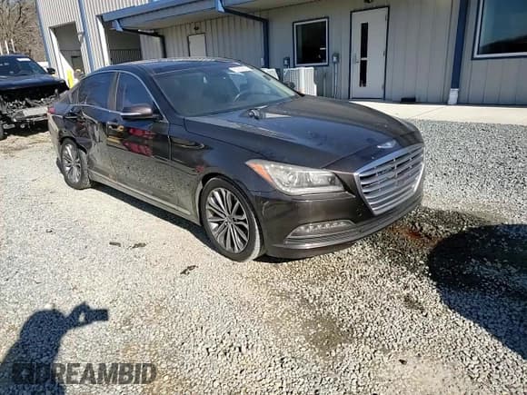 ✅ 2016 Hyundai Genesis 3.8L • VIN: KMHGN4JE4GU107164 • Lot: 87932865. Wystawiony na Copart z przebiegiem 143 186 mil. Bezpłatny archiwum sprzedaży aukcyjnych z USA i szczegółowy raport historii pojazdu na DreamBid. Zdjęcie 10.