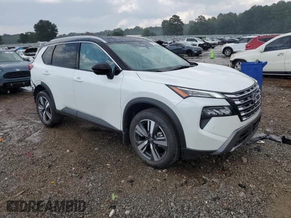 ✅ 2025 Nissan Rogue SL • VIN: JN8BT3CB2SW424802 • Lot: 71995575. Wystawiony na Copart z przebiegiem 326 mil. Bezpłatny archiwum sprzedaży aukcyjnych z USA i szczegółowy raport historii pojazdu na DreamBid. Zdjęcie 4.