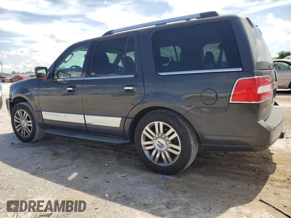 ✅ 2007 Lincoln Navigator • VIN: 5LMFU27507LJ03609 • Lot: 68524425. Listed on Copart with 199,484 mi. Free auction sales archive from the USA and detailed vehicle history report at DreamBid. Image 2.