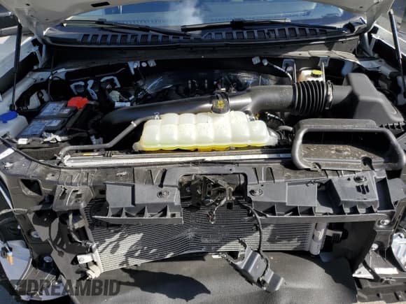 ✅ 2025 Ford Expedition Max Active • VIN: 1FMJK1J85SEA24689 • Lot: 86082355. Wystawiony na Copart z przebiegiem 13 660 mil. Bezpłatny archiwum sprzedaży aukcyjnych z USA i szczegółowy raport historii pojazdu na DreamBid. Zdjęcie 12.