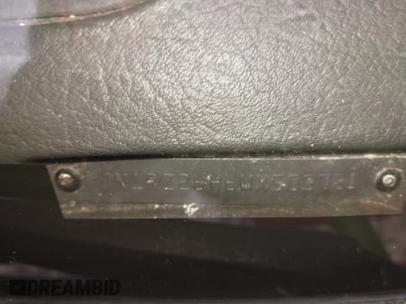 ✅ 1991 Nissan 300ZX • VIN: JN1RZ26H6MX503781 • Lot: 41127318. Listed on IAAI with 199,790 mi. Free auction sales archive from the USA and detailed vehicle history report at DreamBid. Image 9.